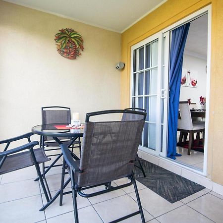 The Oasis I, Portmore Country Club Bagian luar foto